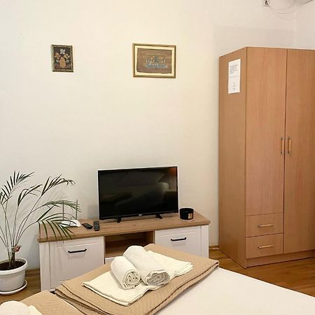 Apartment Kralj โกตอร์ ภายนอก รูปภาพ