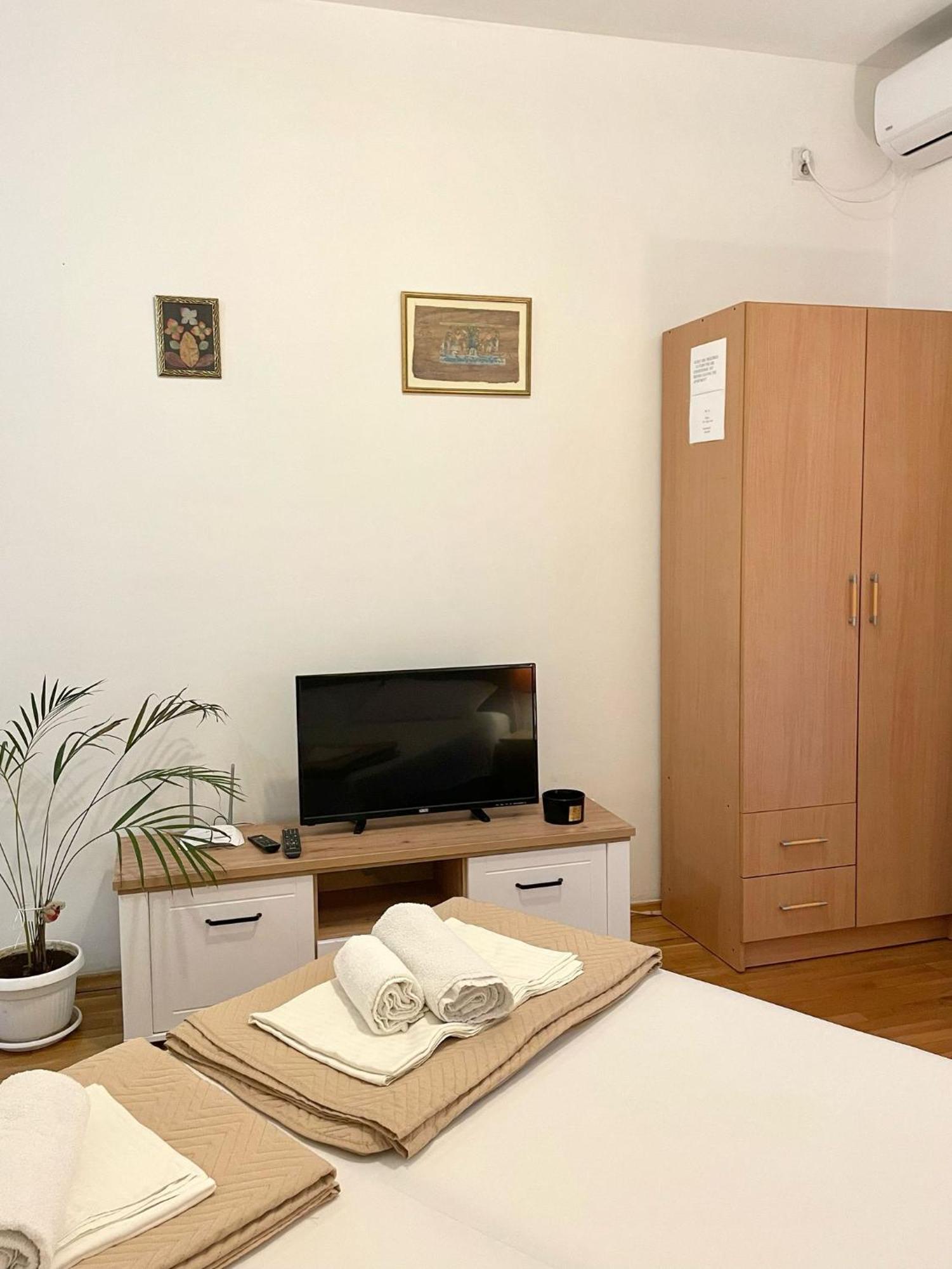 Apartment Kralj โกตอร์ ภายนอก รูปภาพ