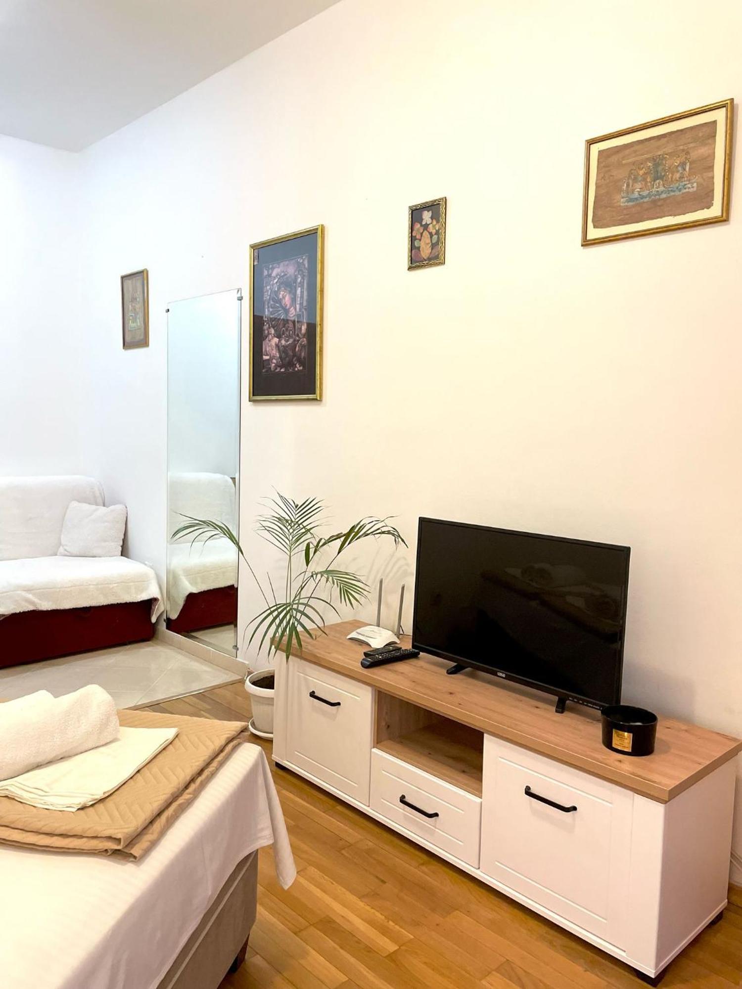 Apartment Kralj โกตอร์ ภายนอก รูปภาพ